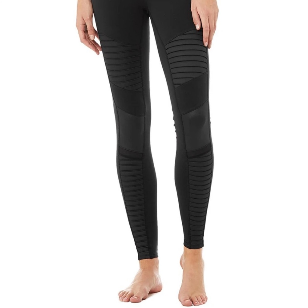 COPY - Alo Yoga High Waisted Moto Leggings